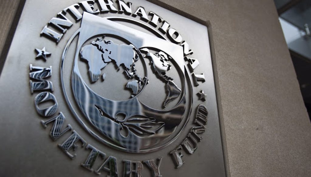 IMF-raises-its-global-growth-forecast-with-the-support-of-tax-cuts-in-US
