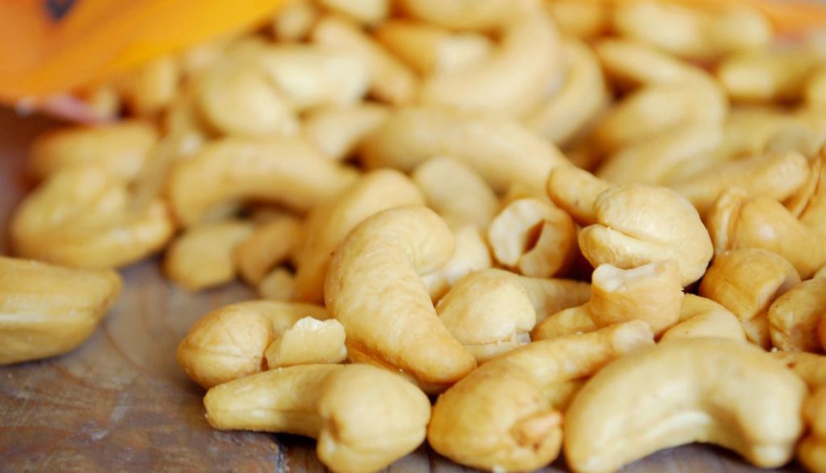 Cashew-Nuts-1613x1080