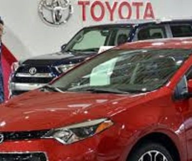 Toyota suffers drop in profit