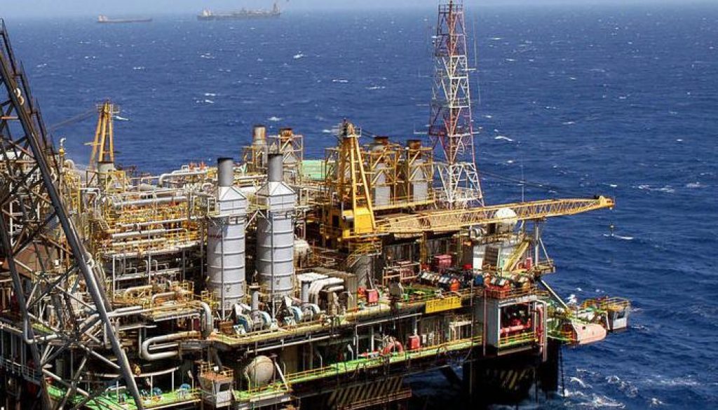 Total-working-to-sustain-Angolan-oil-production